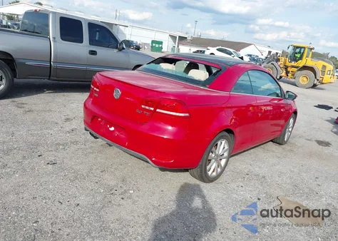 2012 Volkswagen Eos Komfort z USA, uszkodzony, nr VIN WVWBW7AH6CV021088